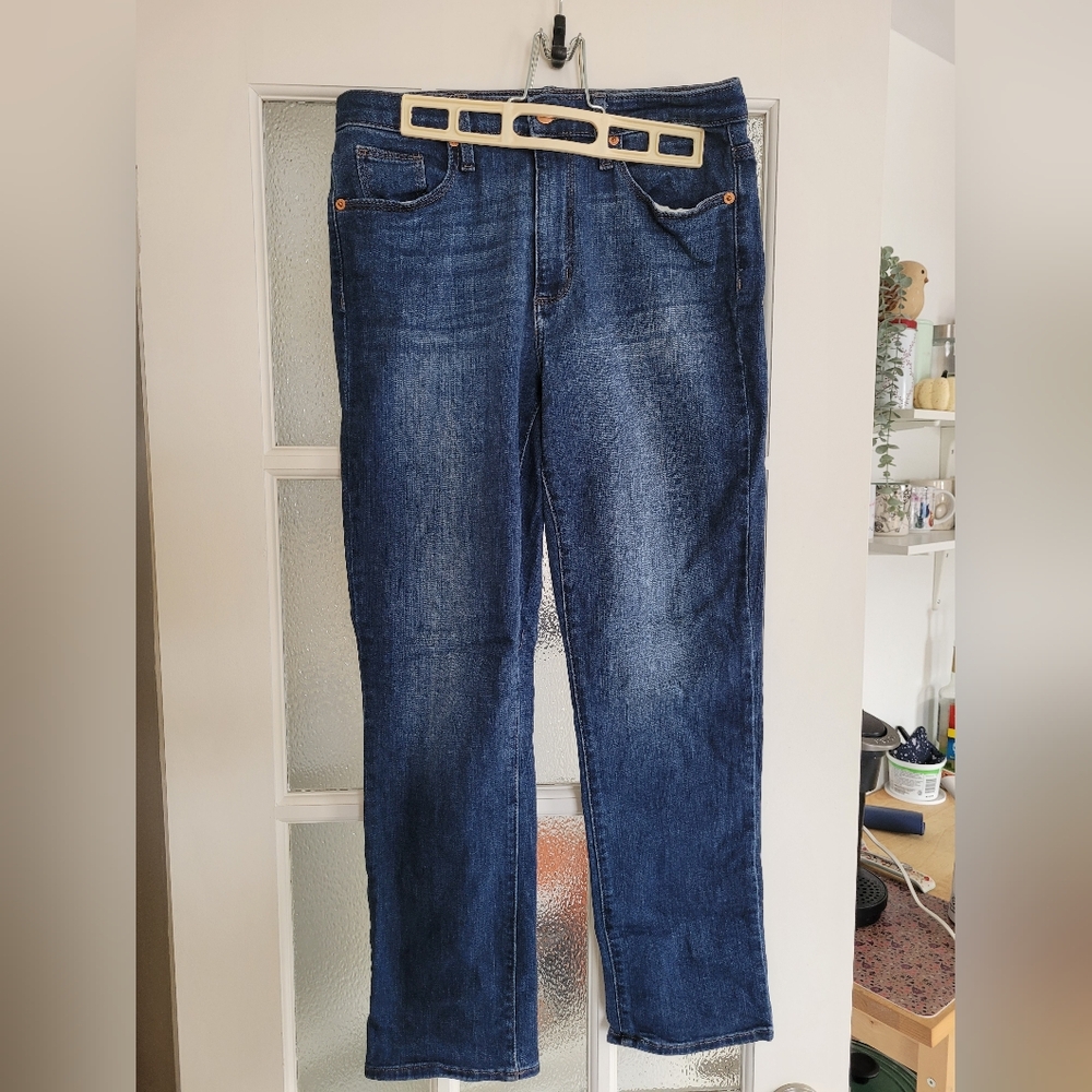 Universal Threads High Rise Slim Straight Denim